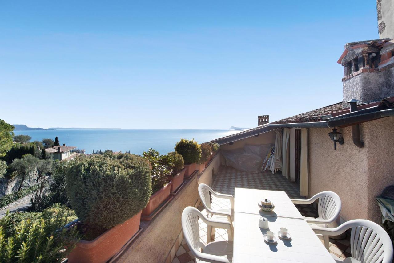Lake View Apartment Gardone Riviera Exterior photo