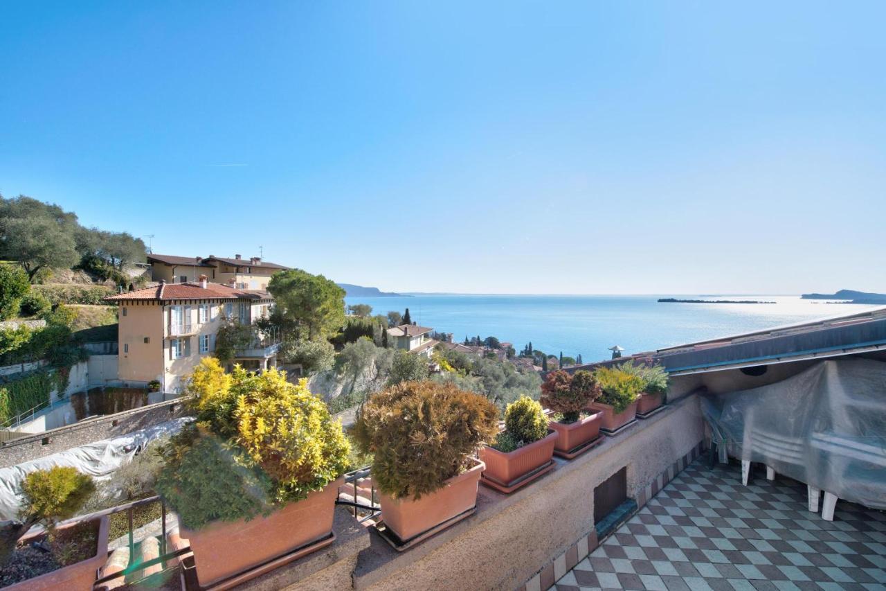 Lake View Apartment Gardone Riviera Exterior photo